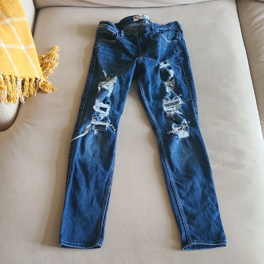 Hollister Curvy Mid-Rise Blue Skinny Jeans with Distressed Knees Size 29x 28